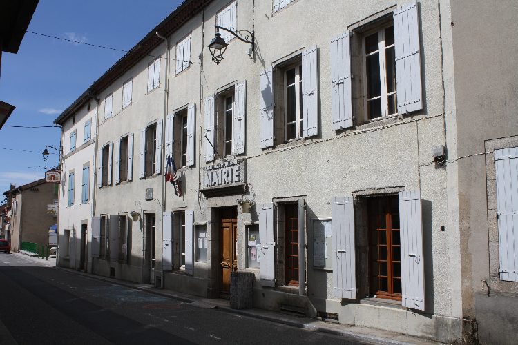 La mairie de Lacrouzette